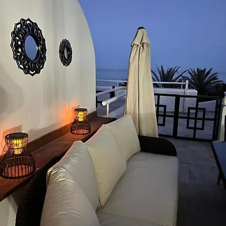 Spacious Stunning Views 2-bed Эстепона